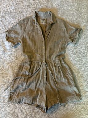 Abercrombie & Fitch Light Olive Button-Front Linen Romper